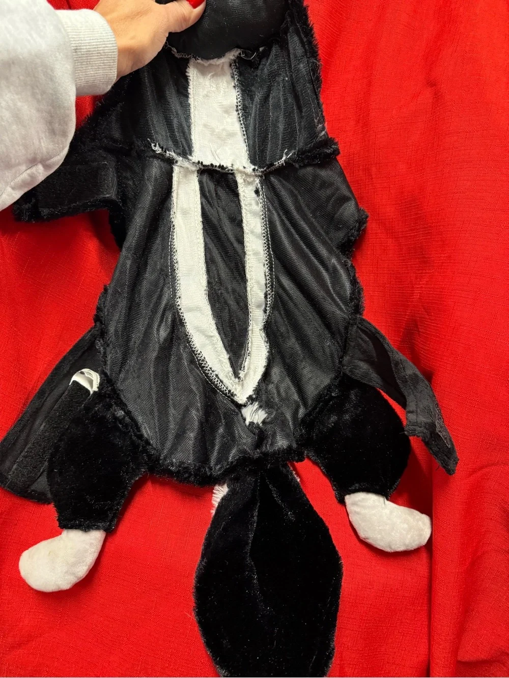 Black & White Plush Skunk Dog Halloween Costume Sz M